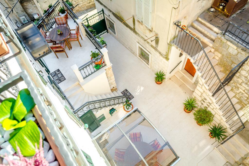 Apartments And Rooms Villa Erede Split Dış mekan fotoğraf
