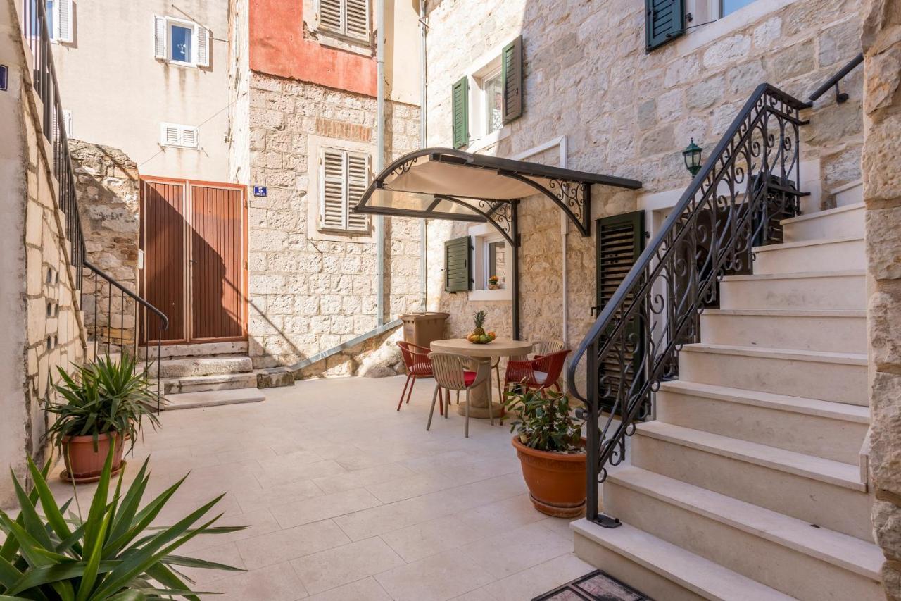 Apartments And Rooms Villa Erede Split Dış mekan fotoğraf